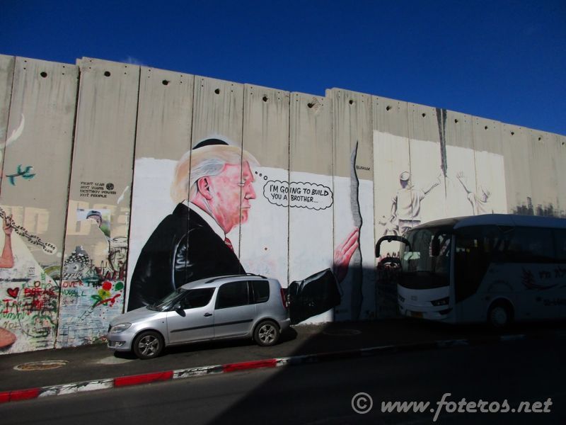 88
Pintadas en Muro de separaciÃ³n con Palestina
Palabras clave: Mingo - Tatiana
