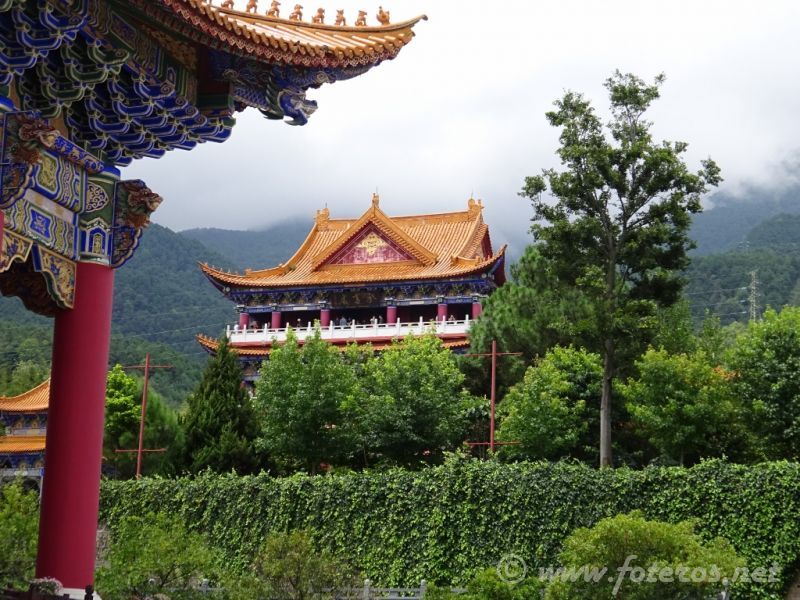 51
Yunnan - Dali
Templo Pagodas
Palabras clave: Elenita