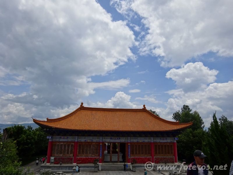 59
Yunnan - Dali
Templo Pagodas
Palabras clave: Elenita