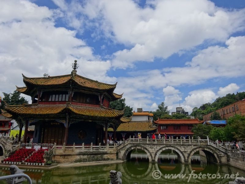 26
Yunnan-Kunming
Templo Yuantong
Palabras clave: Elenita