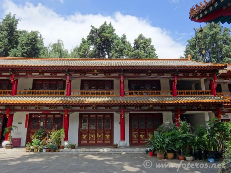 06
Yunnan-Kunming
Templo Yuantong
Palabras clave: Elenita