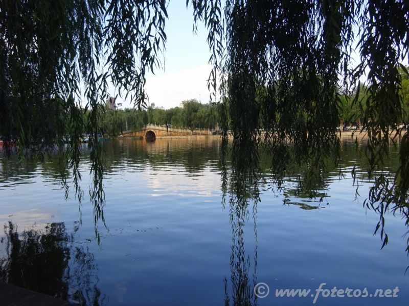 14
Yunnan-Kunming
Parque Green Lake
Palabras clave: Elenita