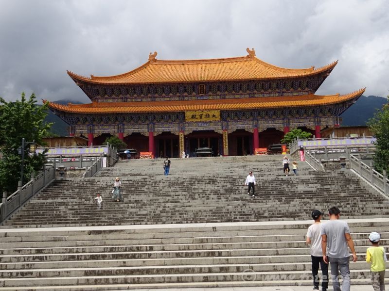 46
Yunnan - Dali
Templo Pagodas
Palabras clave: Elenita