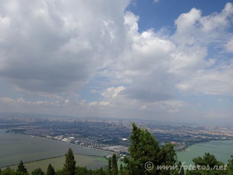 09
Yunnan-Kunming
MontaÃ±a de Jade
Palabras clave: Elenita