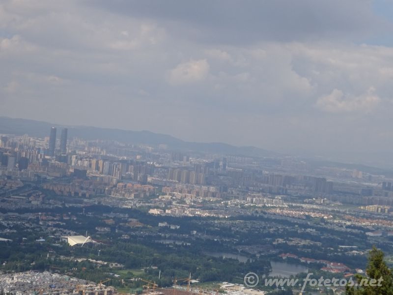 11
Yunnan-Kunming
MontaÃ±a de Jade
Palabras clave: Elenita