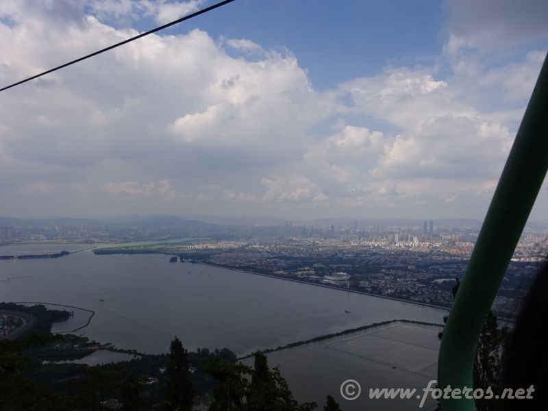 05
Yunnan-Kunming
MontaÃ±a de Jade
Palabras clave: Elenita