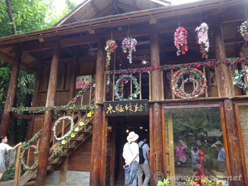 05
Yunnan-Kunming
Museo Nacionalidades
Palabras clave: Elenita
