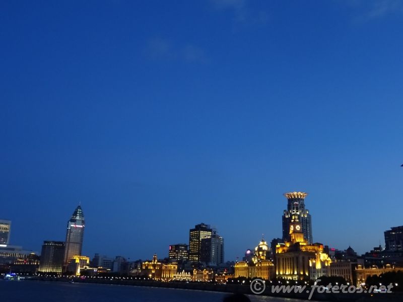 54
Shanghai noche
