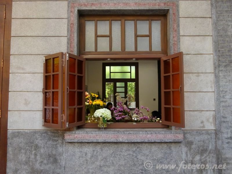 15
Yunnan-Kunming
Palabras clave: Elenita