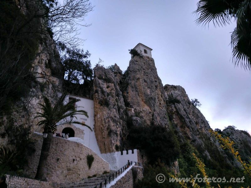 Curiosidades 350
Entrada a Centro Urbano de Guadalest (Alicante)
